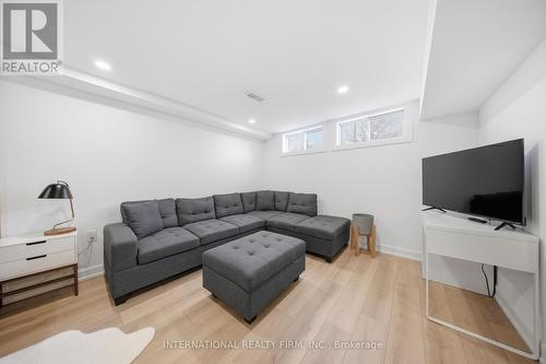 28 Debby Crescent, Brantford, ON - Indoor