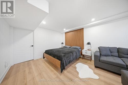 28 Debby Crescent, Brantford, ON - Indoor