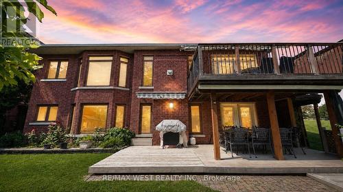 Walk Out Basement and Deck - 71 Gidleigh Park Crescent, Vaughan, ON - Outdoor With Deck Patio Veranda