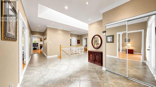 Grand Foyer with Coat Closet - 71 Gidleigh Park Crescent, Vaughan, ON - Indoor Photo Showing Other Room