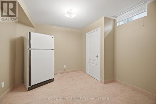 222 Caproni Drive, Vaughan, ON - Indoor Photo Showing Other Room