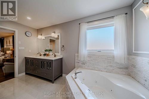 111 Forecastle Road, Vaughan, ON - Indoor Photo Showing Bathroom