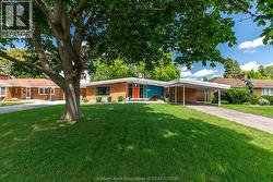 549 LACROIX STREET Chatham, ON N7M 2X1