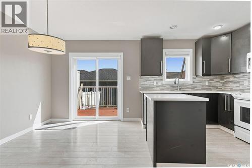 3107 Mcclocklin Road, Saskatoon, SK - Indoor Photo Showing Kitchen With Upgraded Kitchen