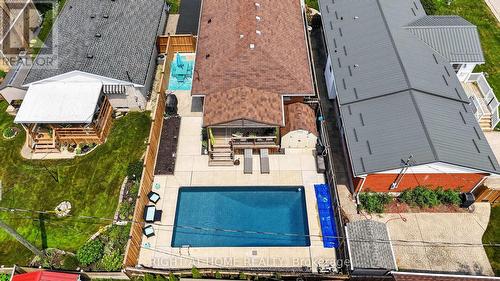 27 DYER STREET  St. Thomas, ON N5R 5K2