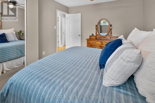 27 Dyer Street, St. Thomas, ON - Indoor Photo Showing Bedroom