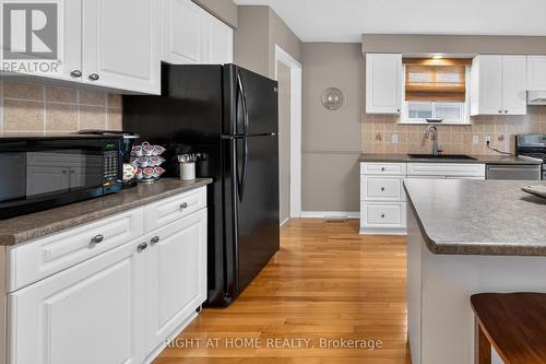 27 Dyer Street, St. Thomas, ON - Indoor Photo Showing Kitchen