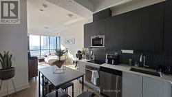 501 - 2916 HIGHWAY 7 Vaughan (Concord), ON L4K 0K6