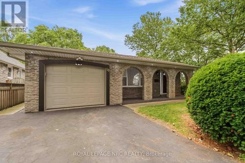 18 OCTOBER DRIVE  St. Catharines (Lakeshore), ON L2N 6T2
