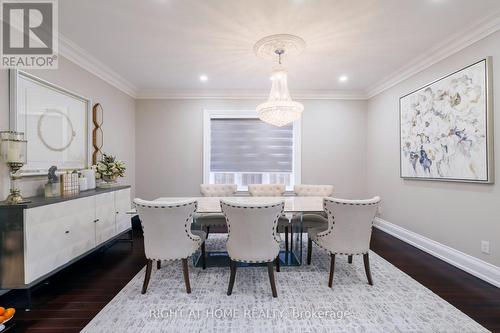 99 Fairview Road W, Mississauga, ON - Indoor Photo Showing Dining Room