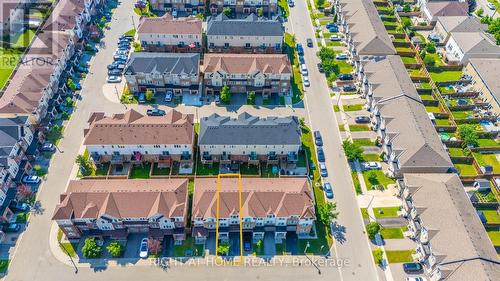 8 Kenridge Terrace, Hamilton, ON - Outdoor With View