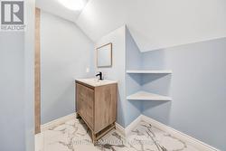 3rd Floor Bathroom - 