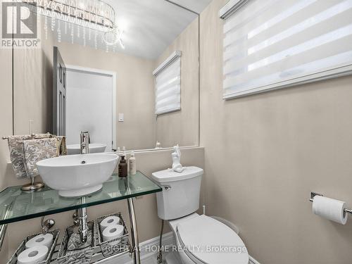 4236 Credit Pointe Drive, Mississauga, ON - Indoor Photo Showing Bathroom