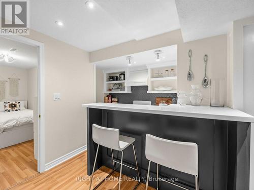 4236 Credit Pointe Drive, Mississauga, ON - Indoor