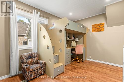 5317 County 9 Road, Clearview, ON - Indoor
