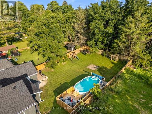 5317 County 9 Road, Clearview, ON - Outdoor With Above Ground Pool