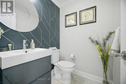 44 Crew Crescent, Vaughan, ON - Indoor Photo Showing Bathroom