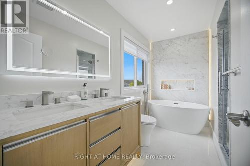 44 Crew Crescent, Vaughan, ON - Indoor Photo Showing Bathroom