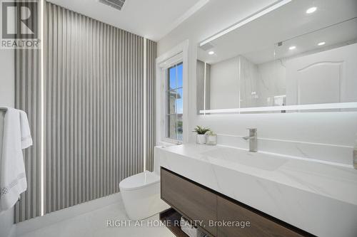 44 Crew Crescent, Vaughan, ON - Indoor Photo Showing Bathroom