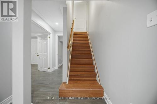 44 Crew Crescent, Vaughan, ON - Indoor Photo Showing Other Room