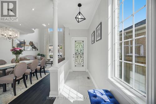 44 Crew Crescent, Vaughan, ON - Indoor Photo Showing Dining Room