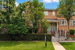 204 - 23 OBSERVATORY LANE Richmond Hill, ON L4C 0M7