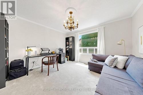 2614 Pollard Drive, Mississauga, ON - Indoor