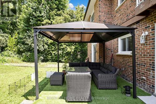 2614 Pollard Drive, Mississauga, ON - Outdoor With Exterior