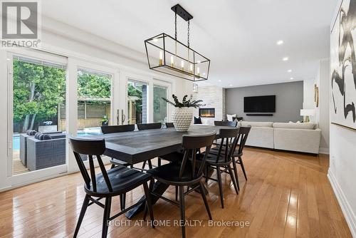 18 Oak Lea Circle, Markham, ON - Indoor Photo Showing Dining Room