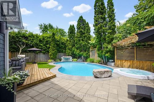 18 Oak Lea Circle, Markham, ON - Outdoor With In Ground Pool With Deck Patio Veranda