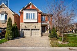 116 KNIGHTSHADE DRIVE Vaughan, ON L4J 9L1