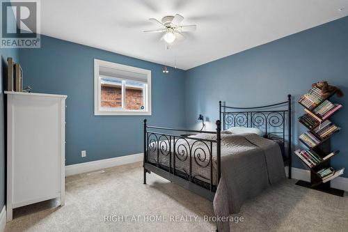 3525 Bertrand Road, Mississauga, ON - Indoor Photo Showing Bedroom