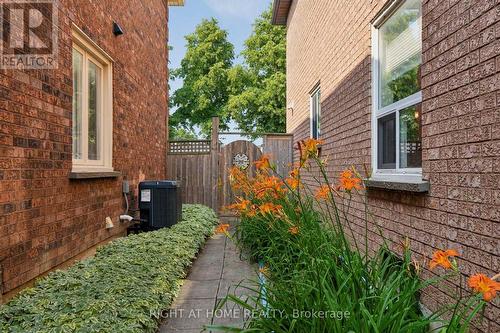 3525 Bertrand Road, Mississauga, ON - Outdoor With Exterior