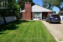 2436 ISLINGTON AVENUE Toronto, ON M9W 3X7