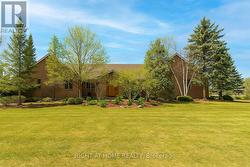 425 GOLF CLUB ROAD Hamilton, ON L0R 1P0