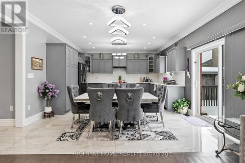 456 Valridge Drive, Hamilton, ON - Indoor Photo Showing Dining Room