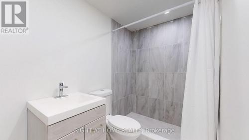 LOWER2 - 62 MCCLENNY DRIVE , Aurora, Ontario L4G 5N6 4