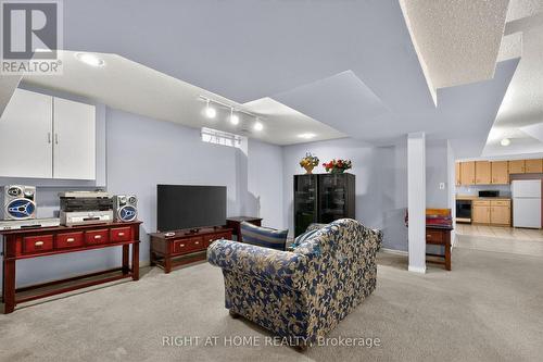 3 Lancashire Road, Markham, ON - Indoor