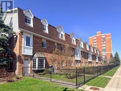 28 - 1525 SOUTH PARADE COURT  Mississauga, ON L5M 6E9
