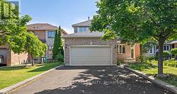 25 VIVIANS CRESCENT Brampton, ON L6Y 4V1
