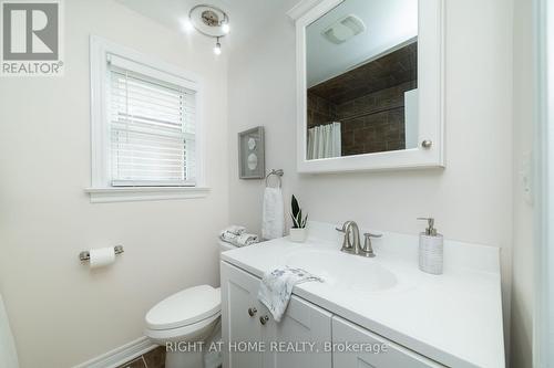 2 Midholm Drive, Toronto, ON - Indoor Photo Showing Bathroom