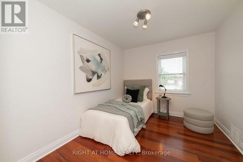 2 Midholm Drive, Toronto, ON - Indoor Photo Showing Bedroom