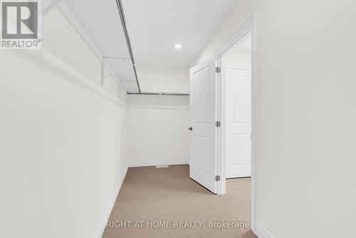 76 Ruby Ridge, Oro-Medonte, ON - Indoor Photo Showing Other Room