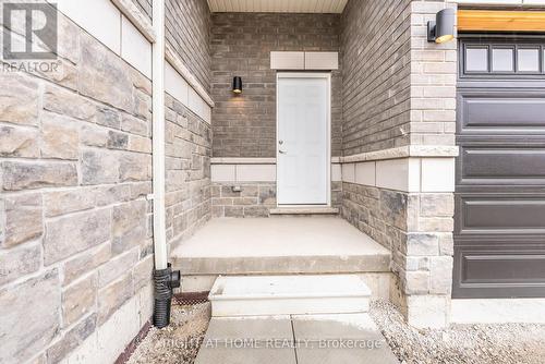 76 Ruby Ridge, Oro-Medonte, ON - Outdoor With Exterior