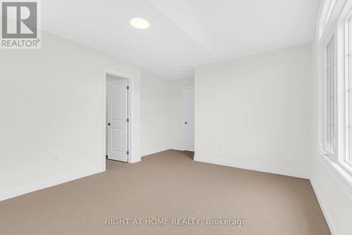 76 Ruby Ridge, Oro-Medonte, ON - Indoor Photo Showing Other Room