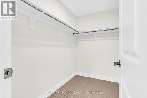 76 Ruby Ridge, Oro-Medonte, ON - Indoor With Storage