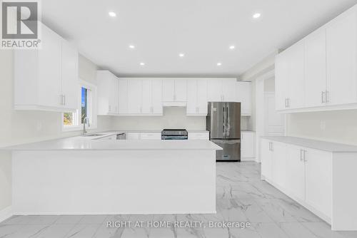 76 Ruby Ridge, Oro-Medonte, ON - Indoor Photo Showing Kitchen