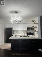 302 - 91 ASPEN SPRINGS DRIVE Clarington, ON L1C 5J9