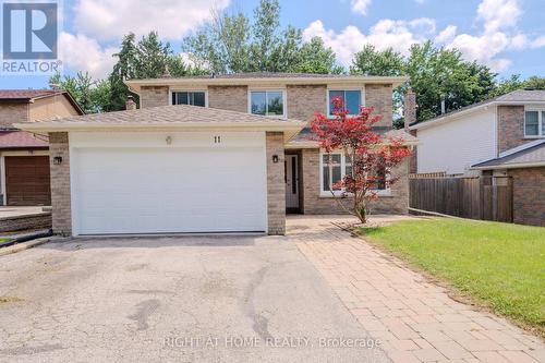 11 CARLSON DRIVE  Newmarket, ON L3Y 6A8