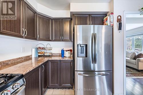 33 Drexel Road, Brampton, ON - Indoor Photo Showing Kitchen With Stainless Steel Kitchen